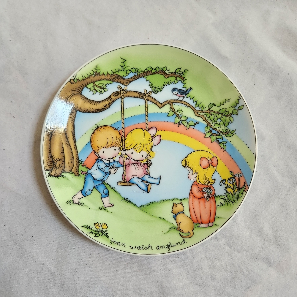 Joan Walsh Anglund Make Each Day A Rainbow Plate